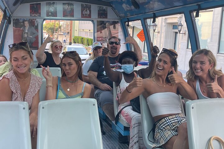 Fun Movie Star Homes Tour - Photo 1 of 3